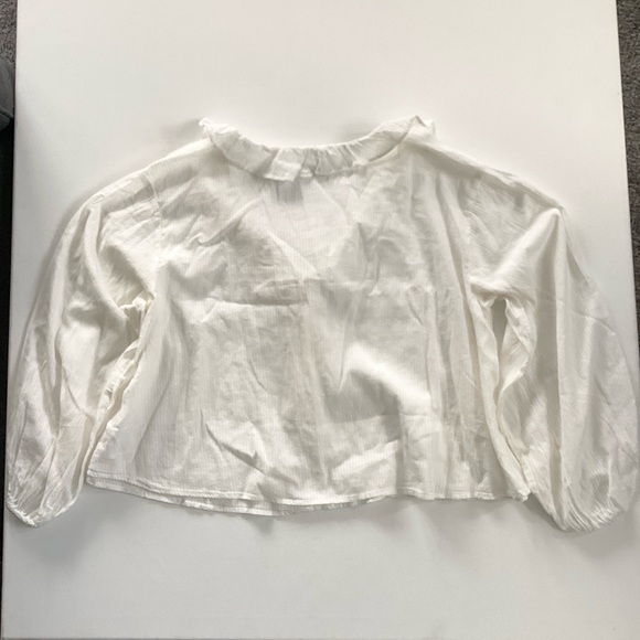 Old Navy Ivory Ruffle Top - Picture 12 of 12